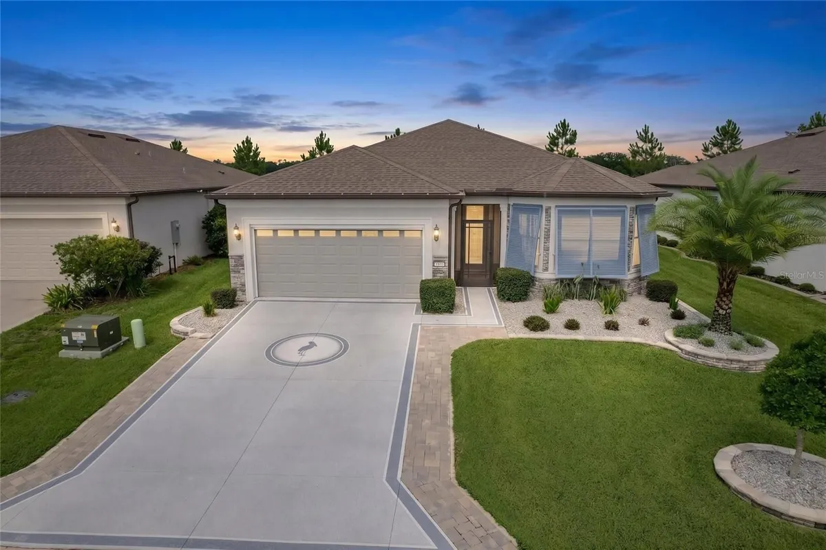 Property Slideshow image 1 of 46 | 9435 sw 52nd loop, Ocala, FL, 34481