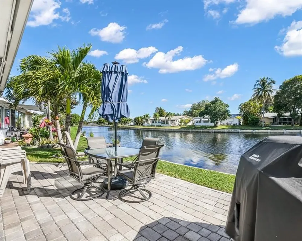 Property Slideshow image 1 of 42 | 4706 nw 47th ter, Tamarac, FL, 33319