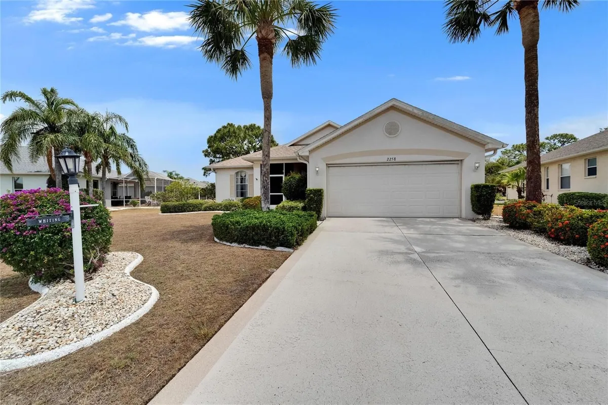 Property Slideshow image 1 of 90 | 2258 preservation green ct, Sun City Center, FL, 33573