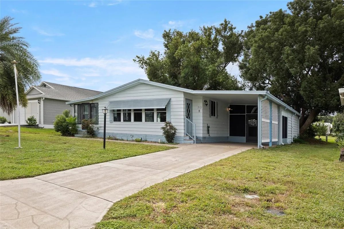 Property Slideshow image 1 of 27 | 712 jason dr, The Villages, FL, 32159