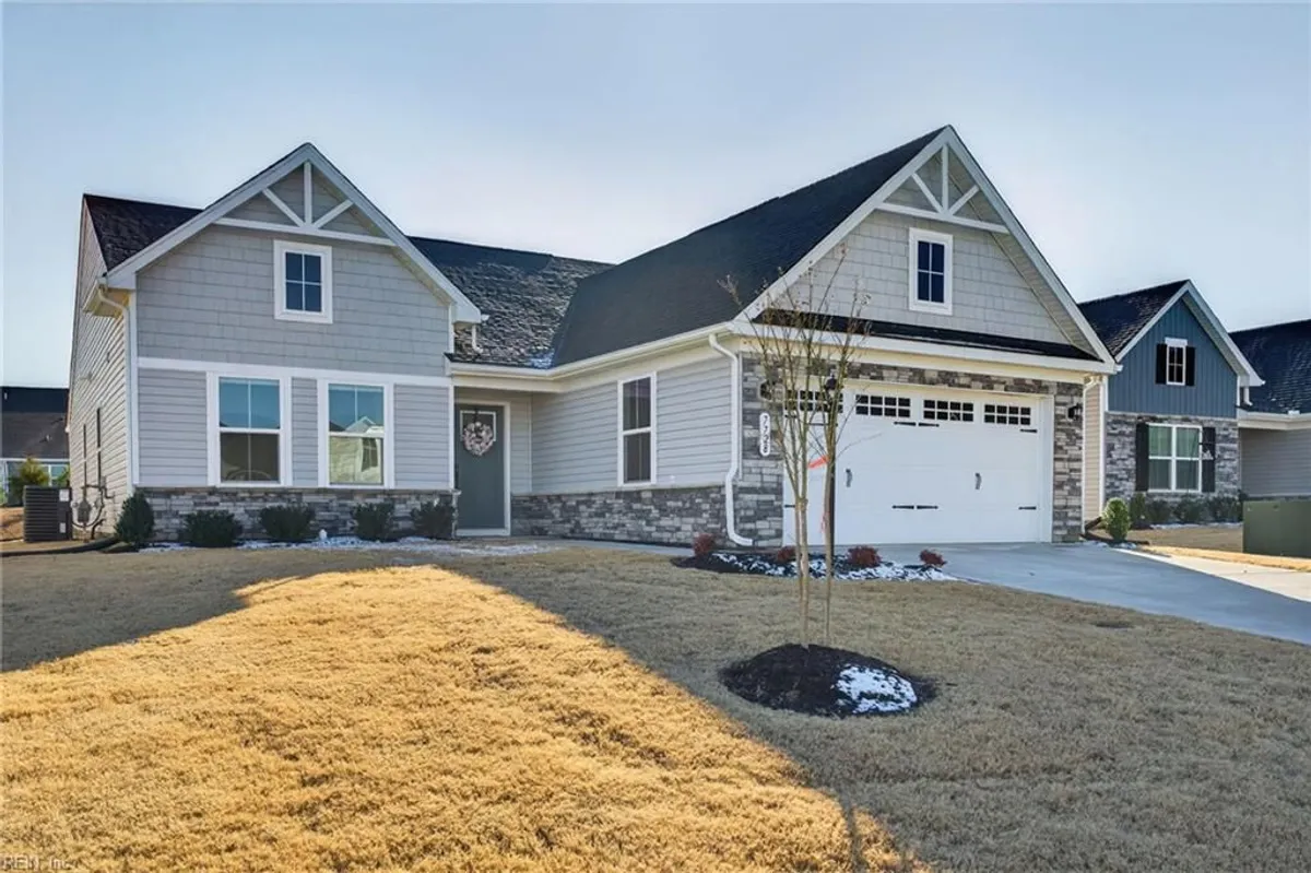 Property Slideshow image 1 of 45 | 7728 w danube loop, New Kent, VA, 23124