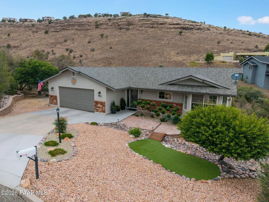 Property Slideshow image 1 of 35 | 4962 cactus pl, Prescott, AZ, 86301