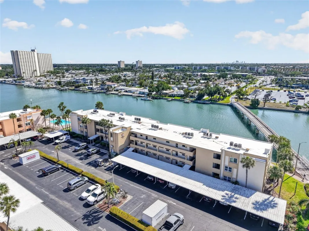 Property Slideshow image 1 of 34 | 7465 bay island dr 217, South Pasadena, FL, 33707