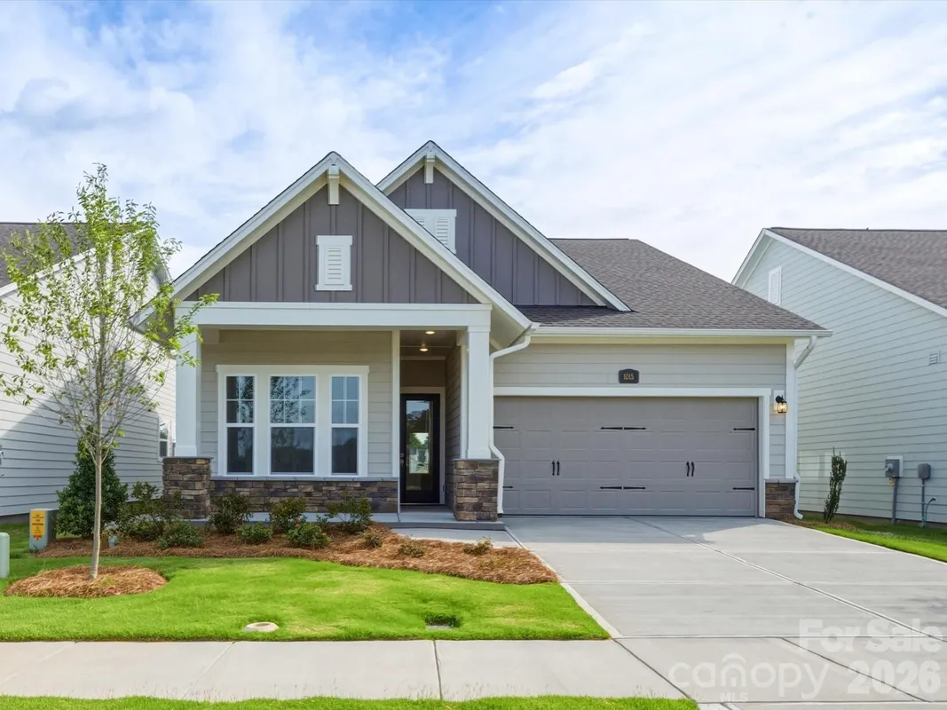 Property Slideshow image 1 of 36 | 1015 fen ln, Waxhaw, NC, 28173