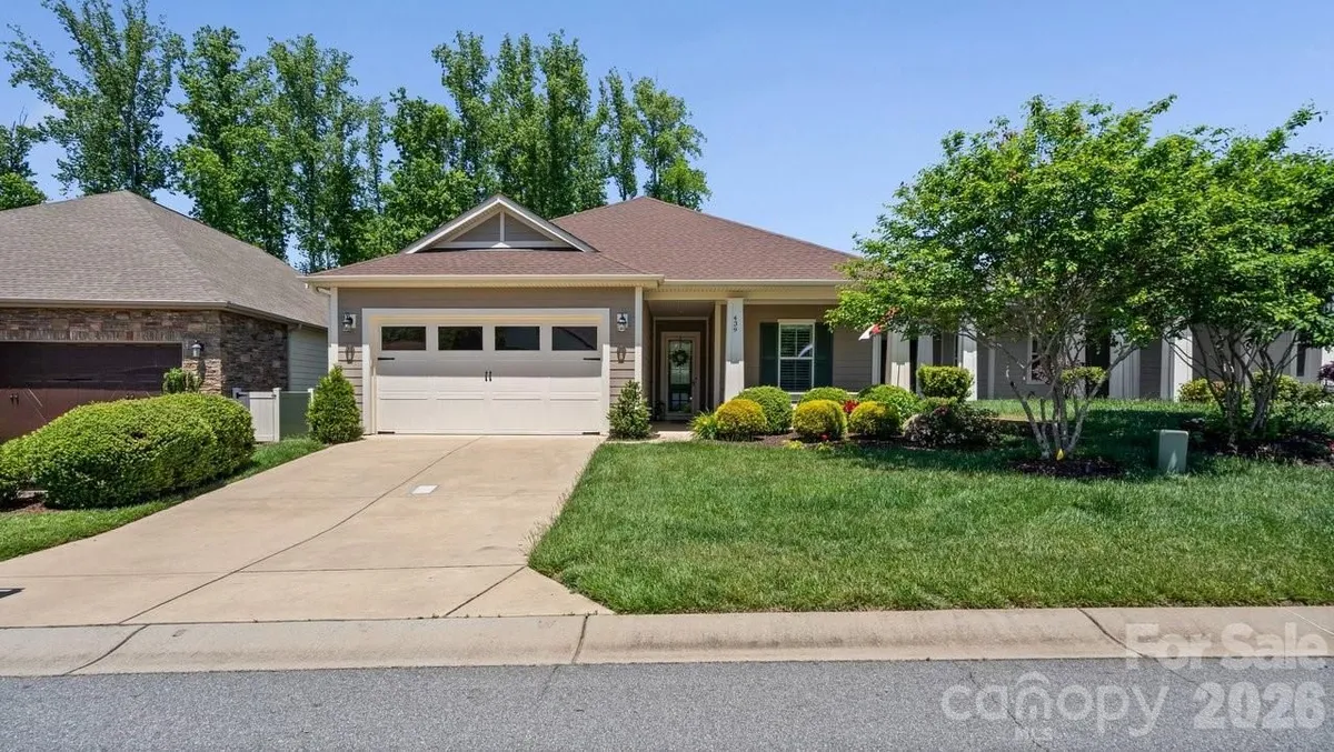 Property Slideshow image 1 of 48 | 439 granite lake ct, Denver, NC, 28037