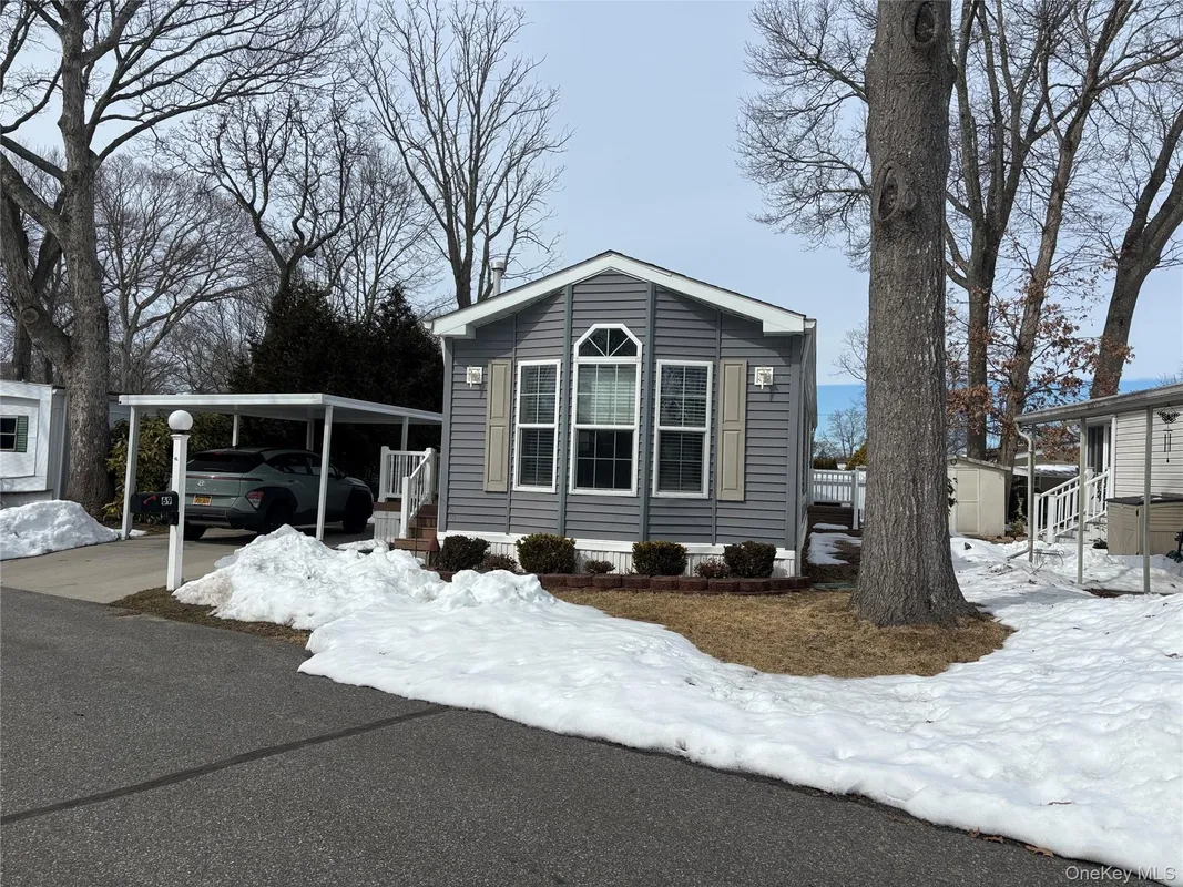 Property Slideshow image 1 of 36 | 1661 old country rd 69, Riverhead, NY, 11901