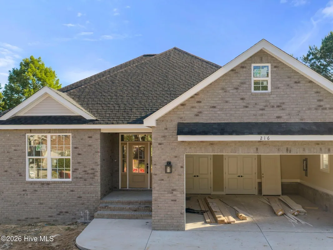 Property Slideshow image 1 of 33 | 216 ravennaside dr, Calabash, NC, 28467