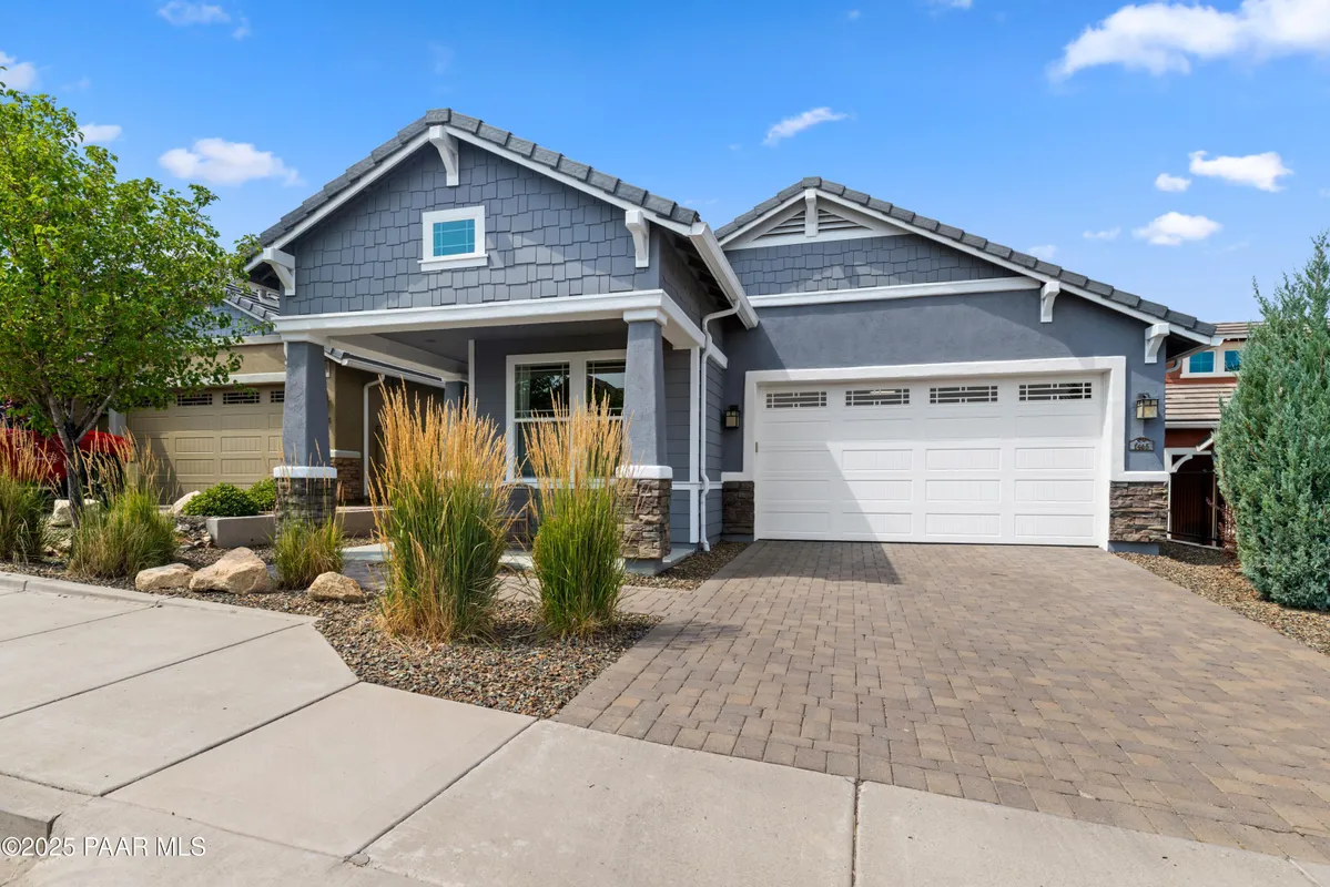 Property Slideshow image 1 of 40 | 1465 varsity dr, Prescott, AZ, 86301