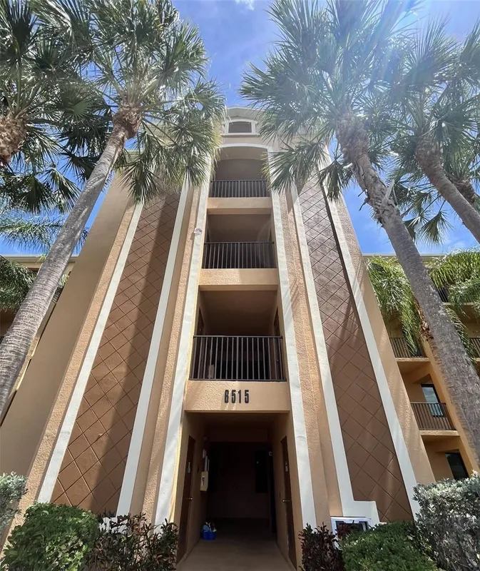 Property Slideshow image 1 of 61 | 6515 grand estuary trl 403, Bradenton, FL, 34212