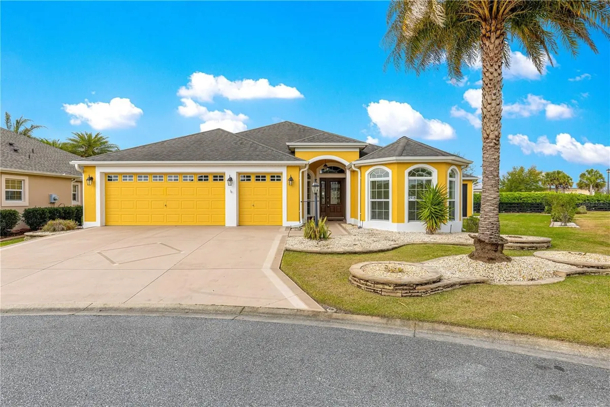 Property Slideshow image 1 of 53 | 2906 canyon ave, The Villages, FL, 32163