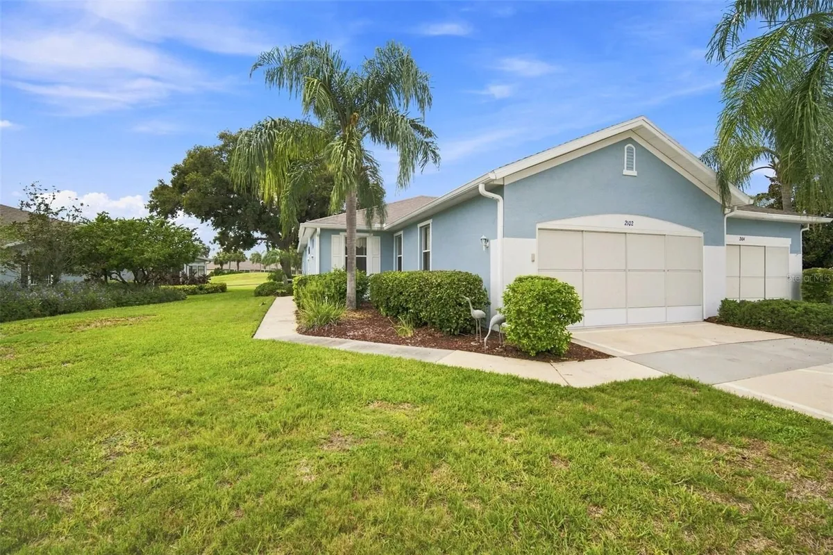 Property Slideshow image 1 of 45 | 2102 acadia greens dr 2102, Sun City Center, FL, 33573