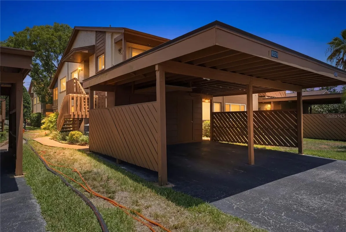 Property Slideshow image 1 of 39 | 3820 lighthouse way, New Port Richey, FL, 34652