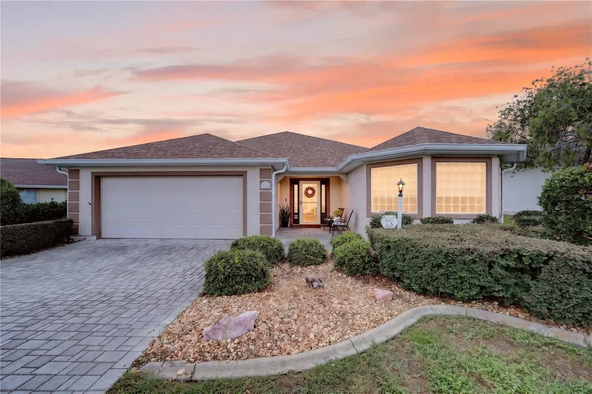 Property Slideshow image 1 of 48 | 11193 se 173rd pl, Summerfield, FL, 34491