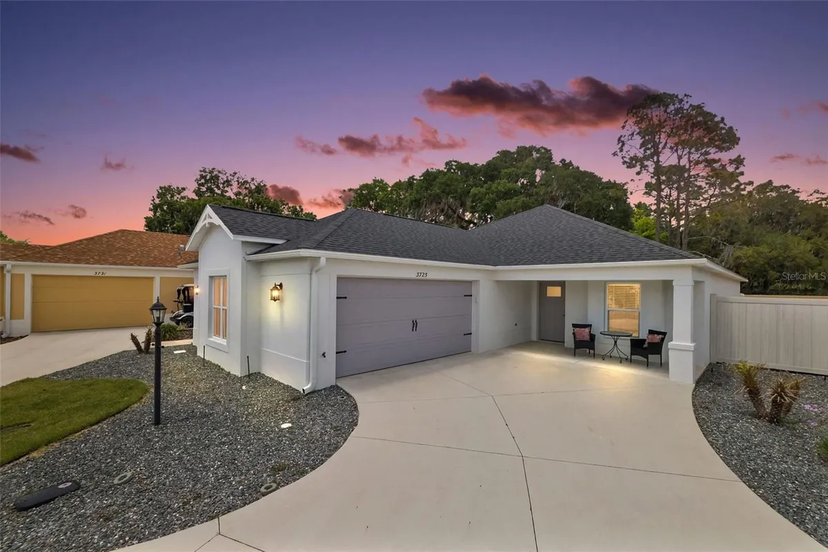 Property Slideshow image 1 of 36 | 3725 sugarberry ln, The Villages, FL, 32163