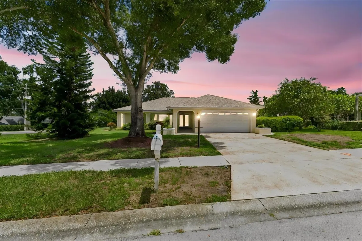 Property Slideshow image 1 of 85 | 1591 longford dr, Palm Harbor, FL, 34684