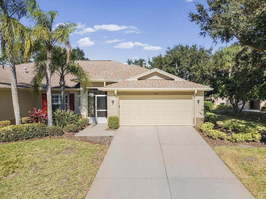 Property Slideshow image 1 of 32 | 1950 acadia greens dr, Sun City Center, FL, 33573