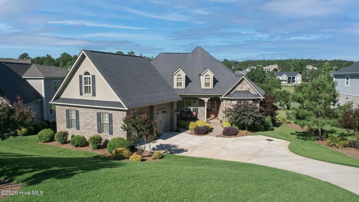 Property Slideshow image 1 of 53 | 235 commonwealth way, Aiken, SC, 29803