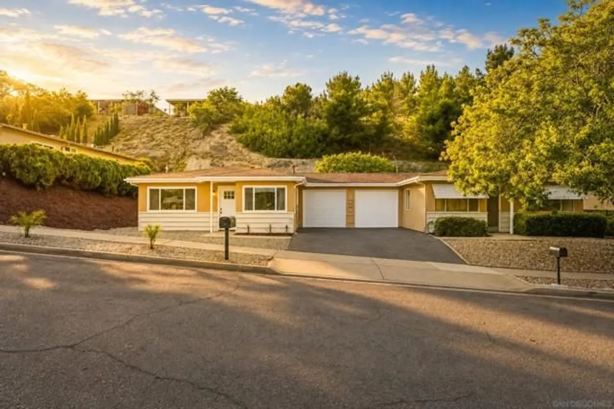 Property Slideshow image 1 of 26 | 3746 gail dr, Oceanside, CA, 92056