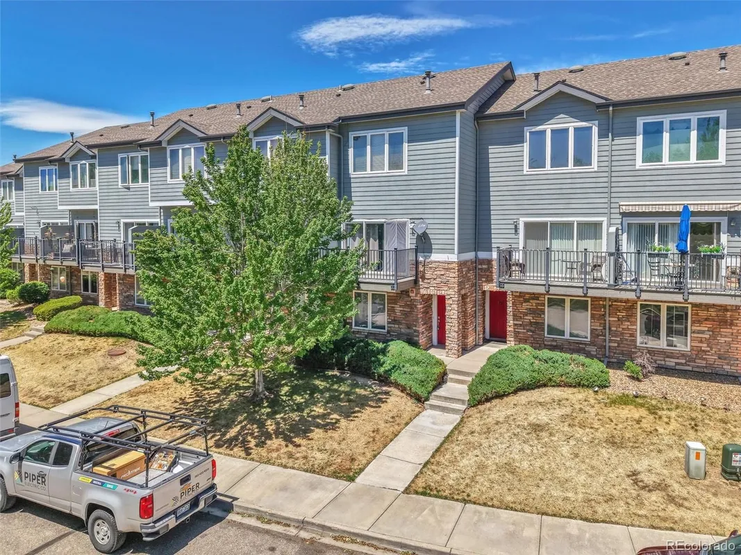 Property Slideshow image 1 of 38 | 2763 w riverwalk cir h, Littleton, CO, 80123