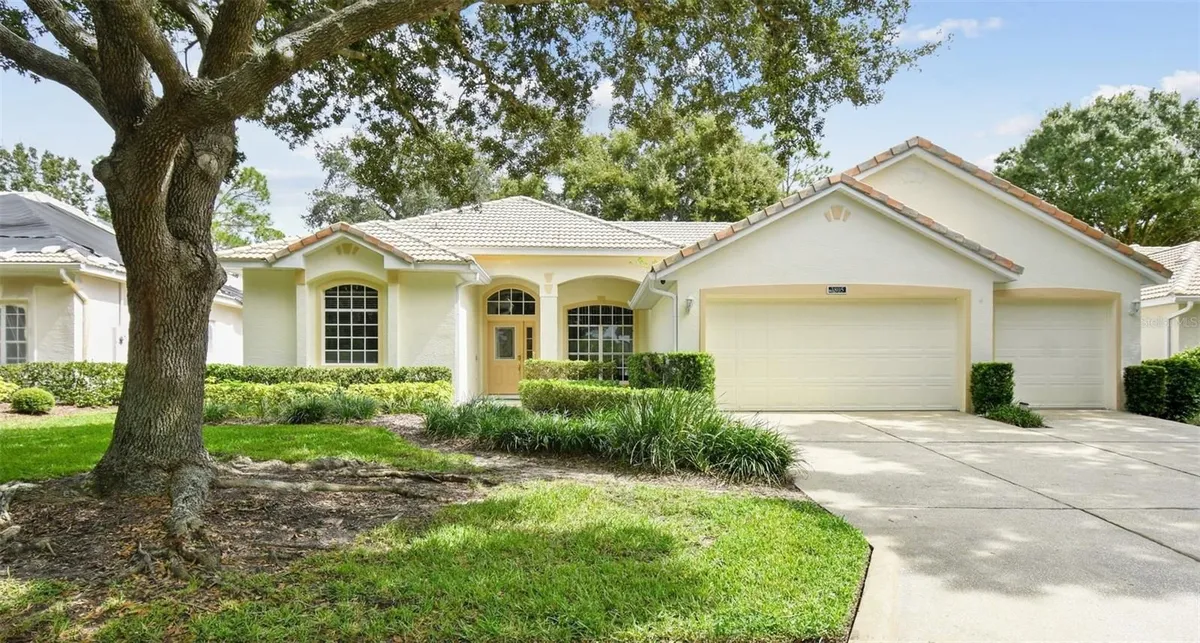 Property Slideshow image 1 of 64 | 3805 scarborough ct, Clermont, FL, 34711