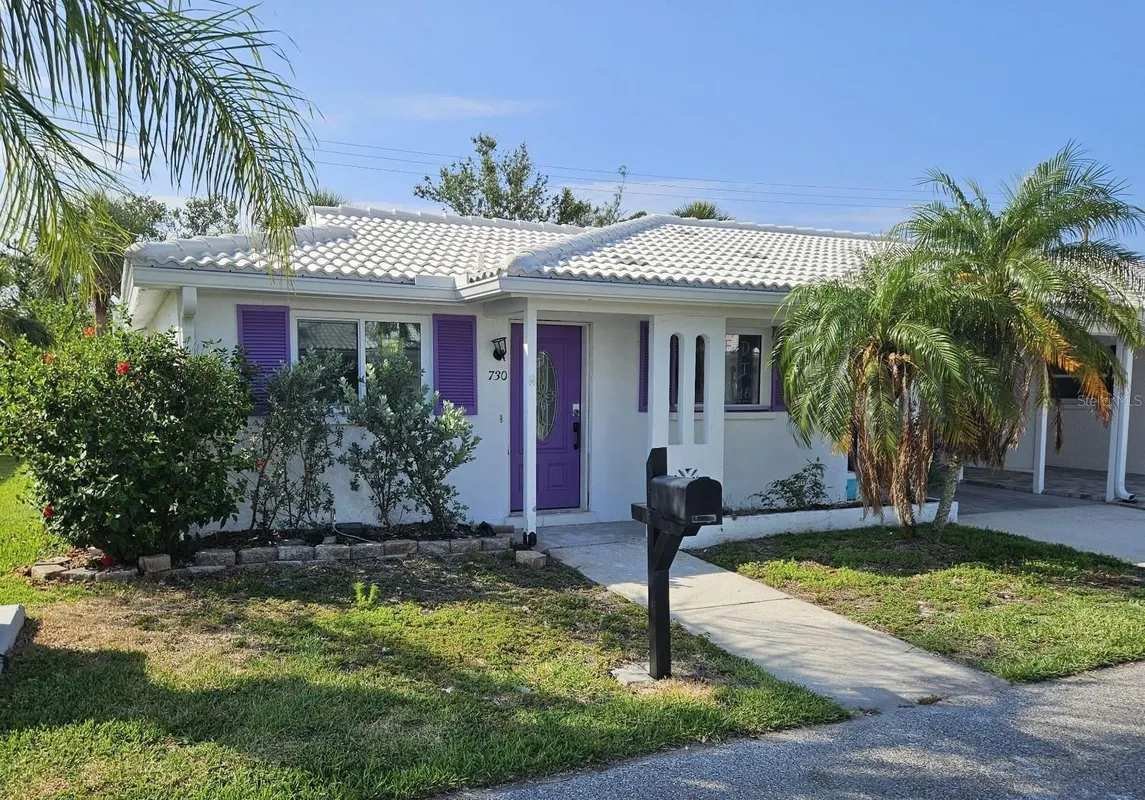 Property Slideshow image 1 of 25 | 730 spanish dr s # 99, Longboat Key, FL, 34228