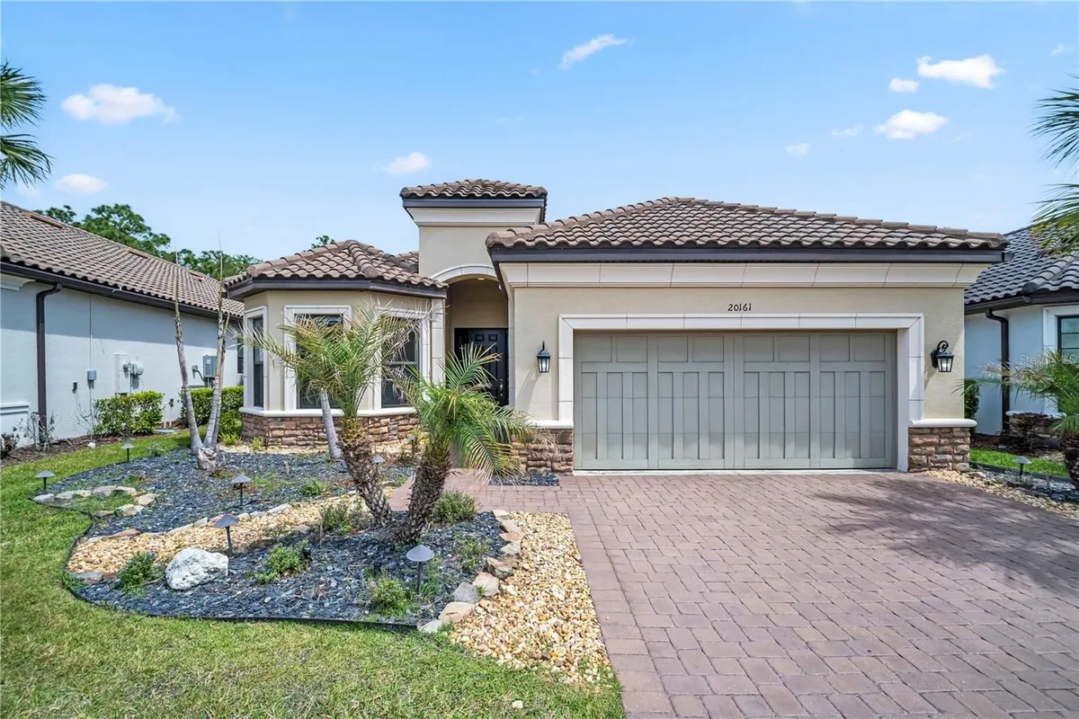 Property Slideshow image 1 of 67 | 20161 umbria hill dr, Tampa, FL, 33647