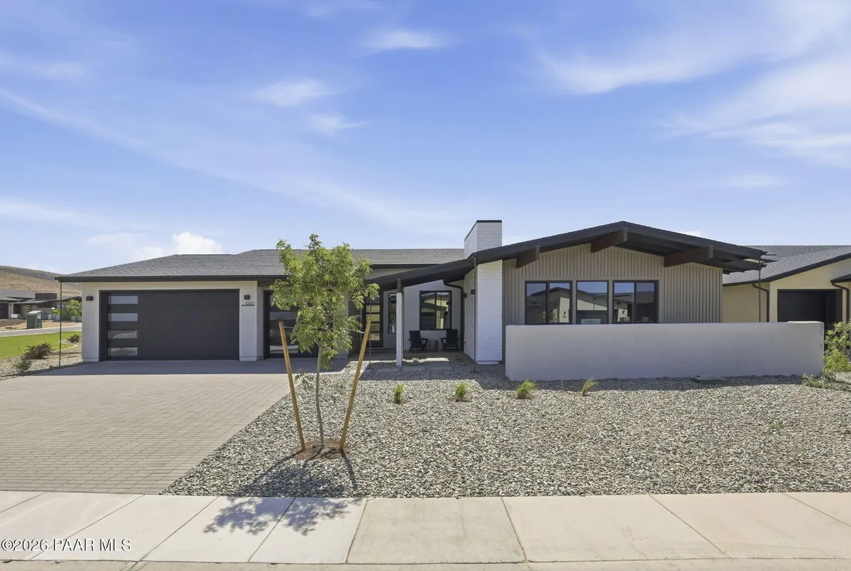 Property Slideshow image 1 of 34 | 5500 e edgar way, Prescott Valley, AZ, 86314