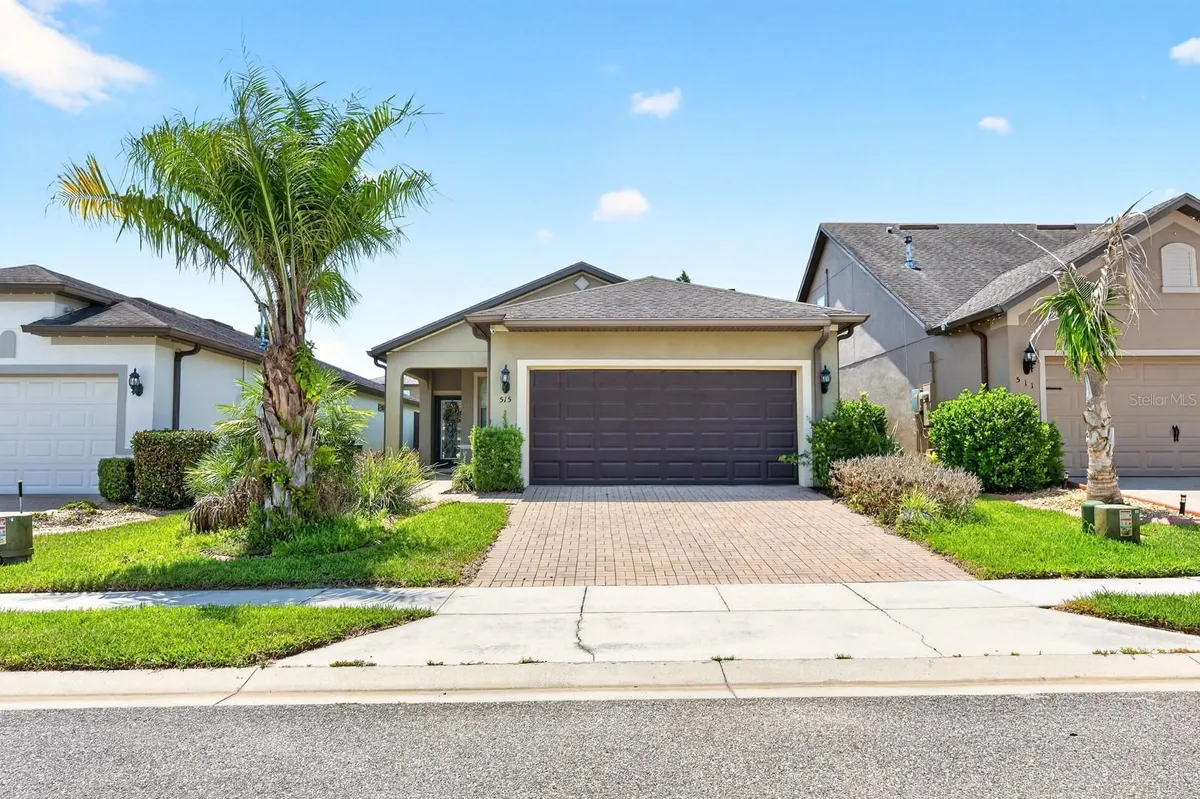 Property Slideshow image 1 of 48 | 515 pamplona pl, Davenport, FL, 33837