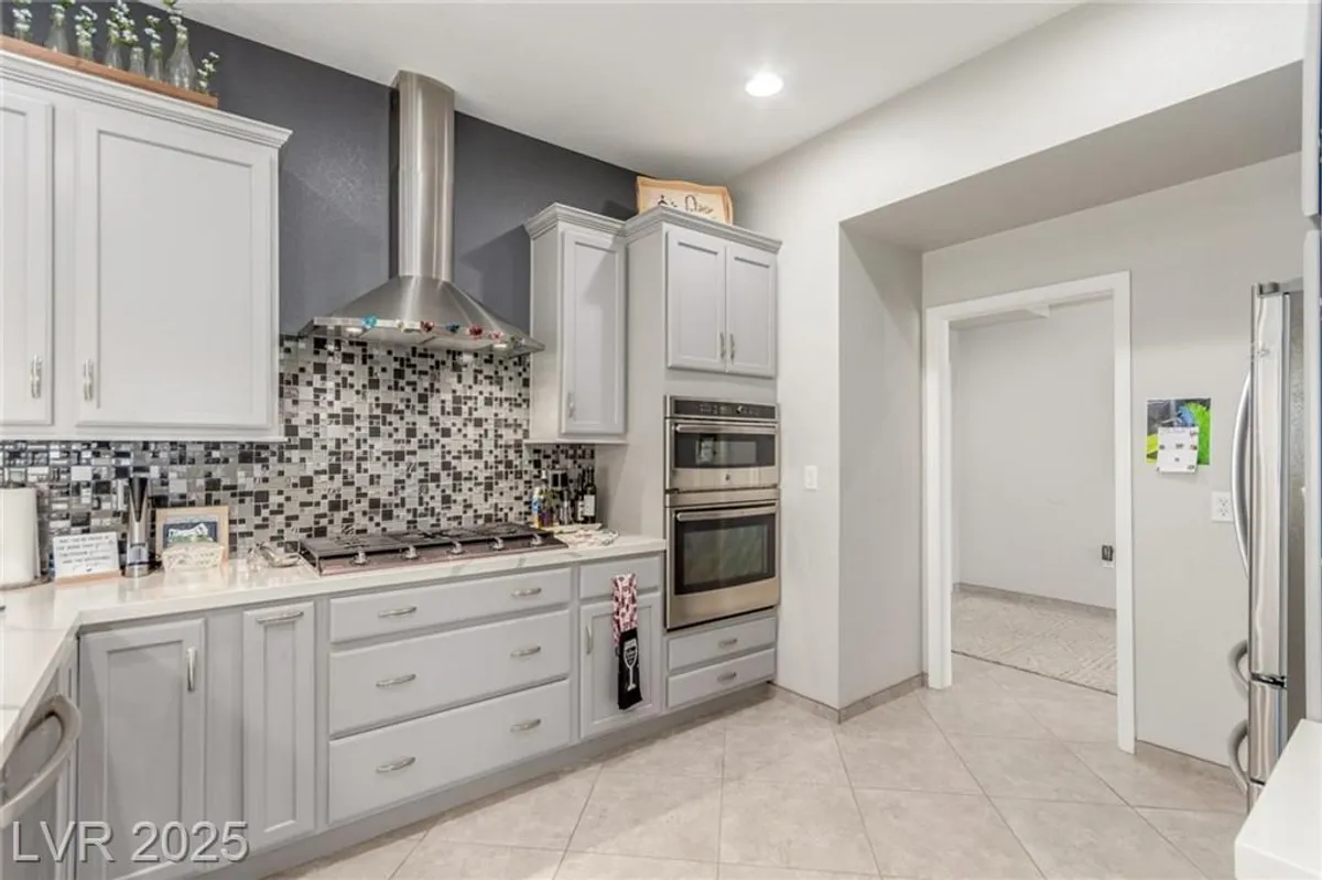 Property Slideshow image 1 of 30 | 2456 desert glen dr, Las Vegas, NV, 89134