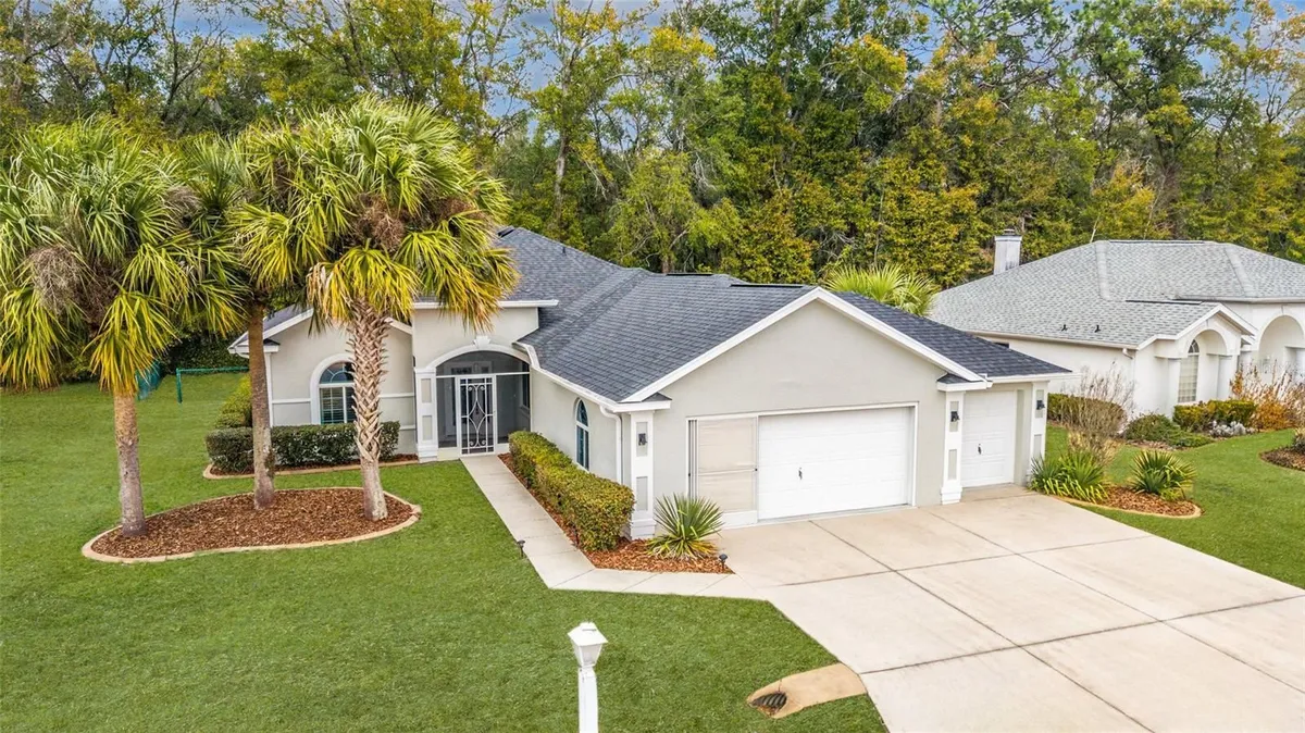 Property Slideshow image 1 of 55 | 5613 nw 27th pl, Ocala, FL, 34482