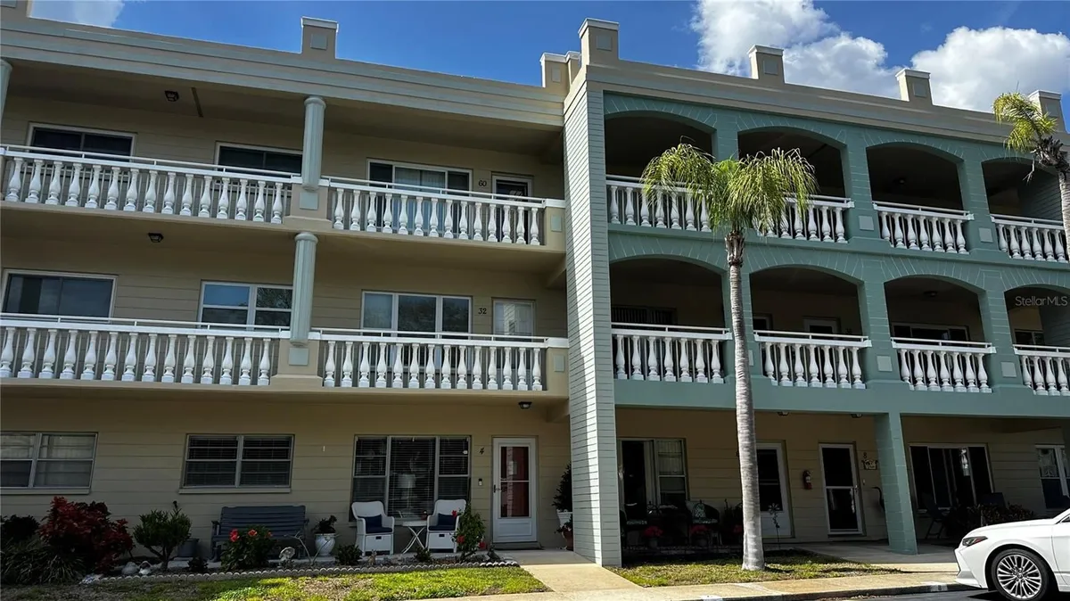 Property Slideshow image 1 of 37 | 2330 ecuadorian way 32, Clearwater, FL, 33763
