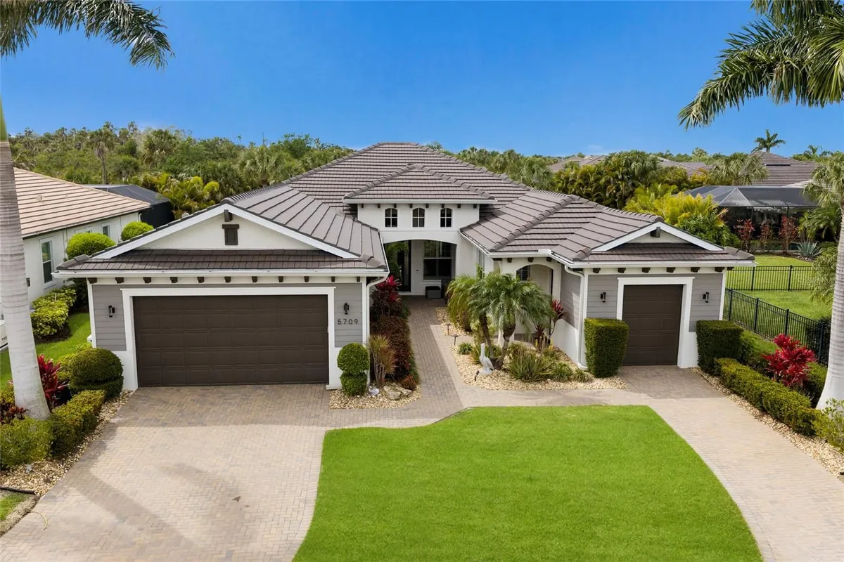 Property Slideshow image 1 of 88 | 5709 tidewater preserve blvd, Bradenton, FL, 34208