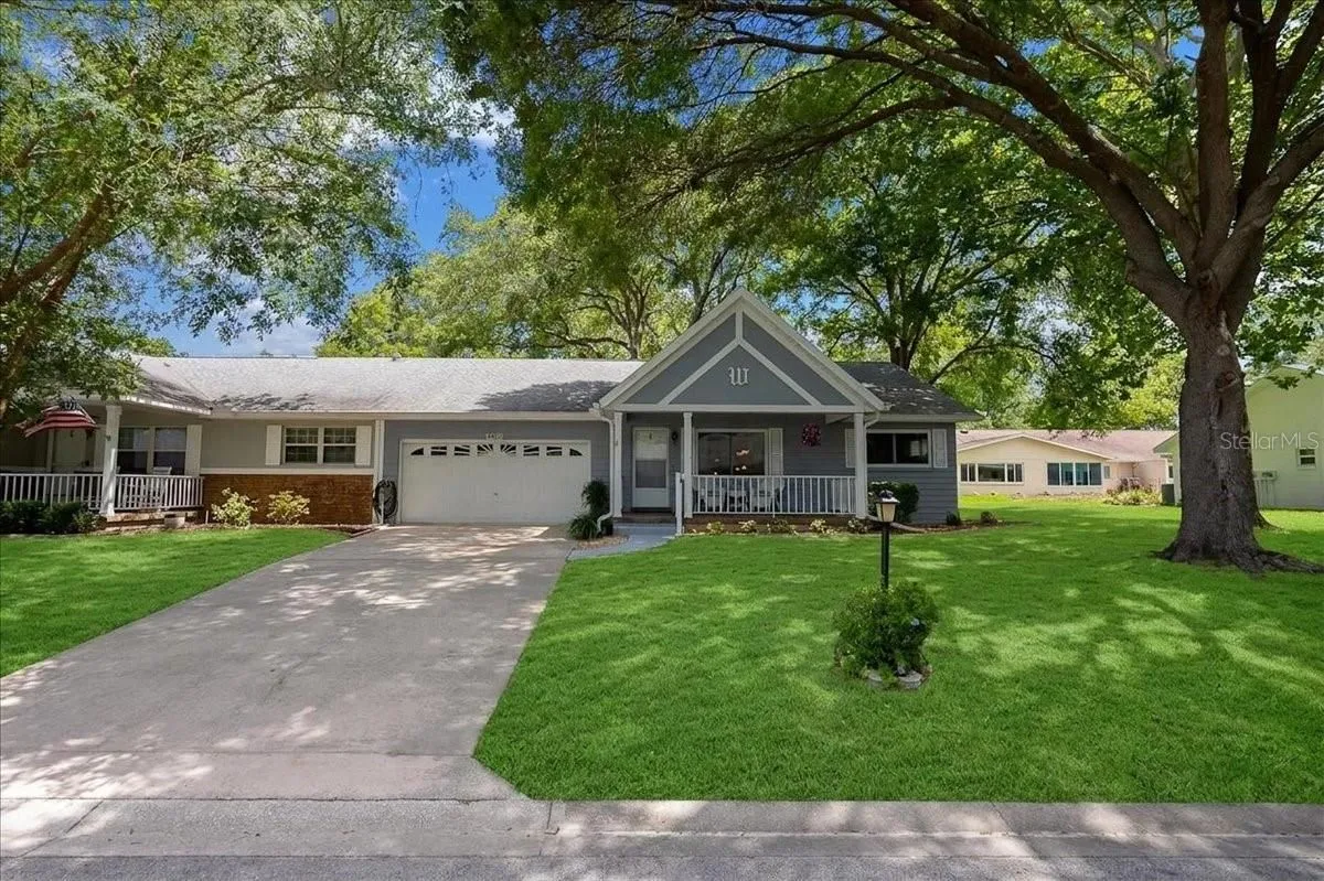 Property Slideshow image 1 of 51 | 8889 sw 96th st f, Ocala, FL, 34481