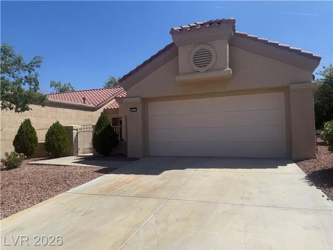 Property Slideshow image 1 of 44 | 9021 faircrest dr, Las Vegas, NV, 89134