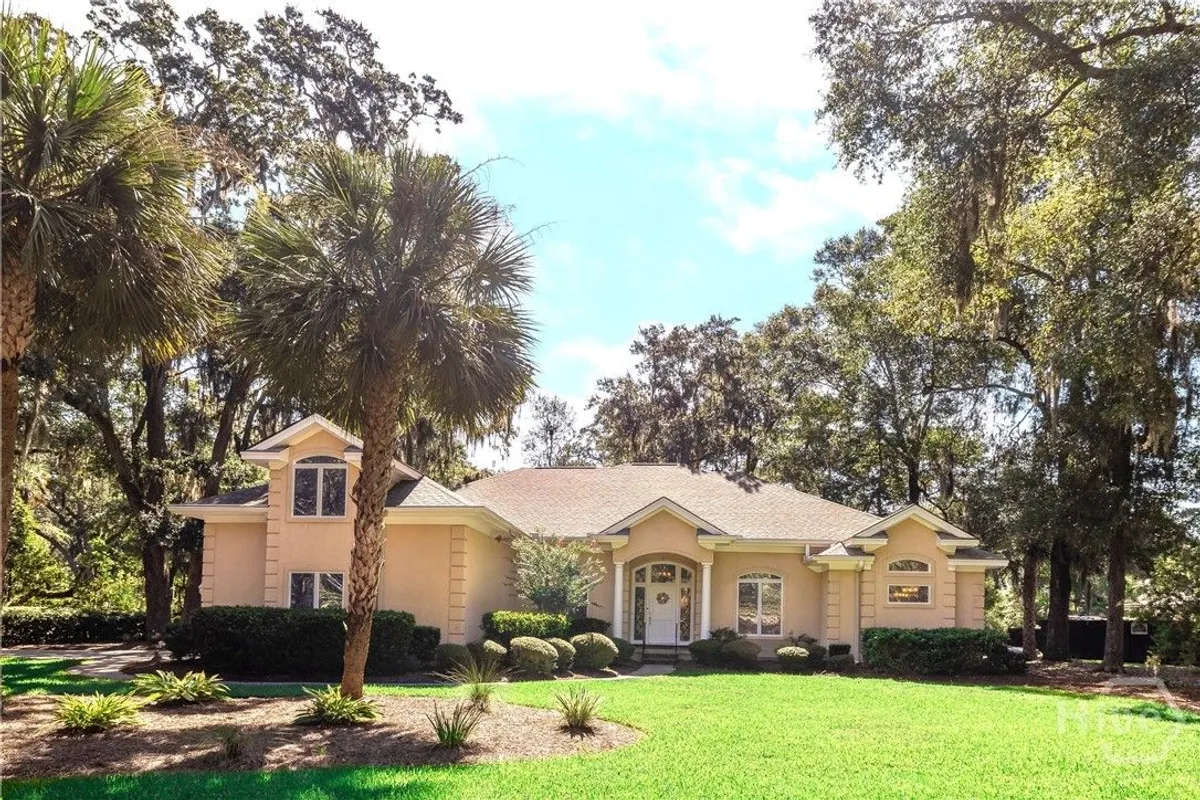 Property Slideshow image 1 of 52 | 1 magnolia xing, Savannah, GA, 31411