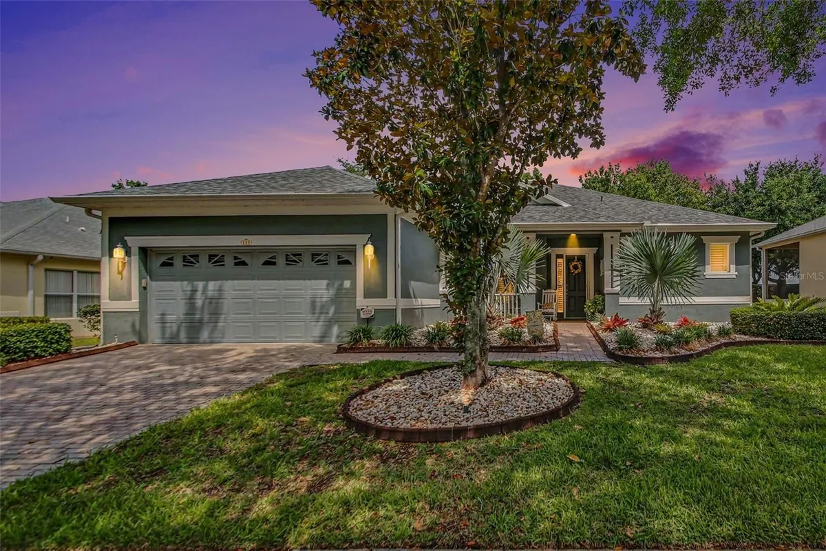 Property Slideshow image 1 of 27 | 181 crepe myrtle dr, Groveland, FL, 34736