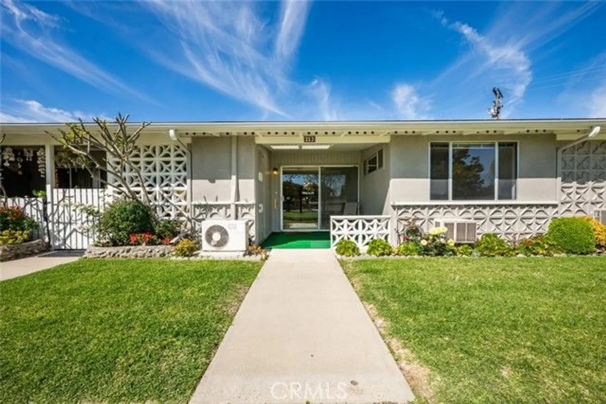 Property Slideshow image 1 of 34 | 13660 annandale dr 21j m1, Seal Beach, CA, 90740
