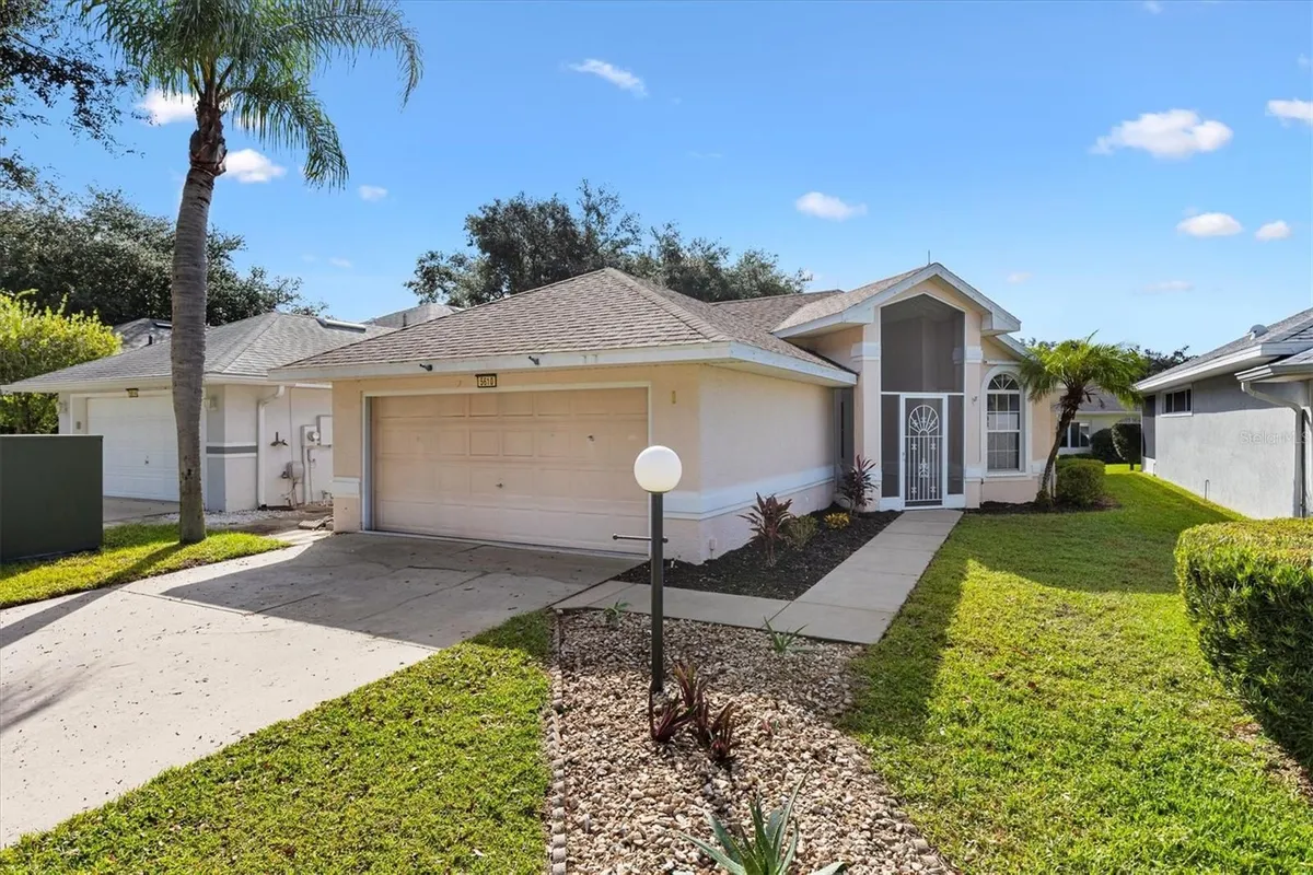 Property Slideshow image 1 of 34 | 5610 king james ave, Leesburg, FL, 34748
