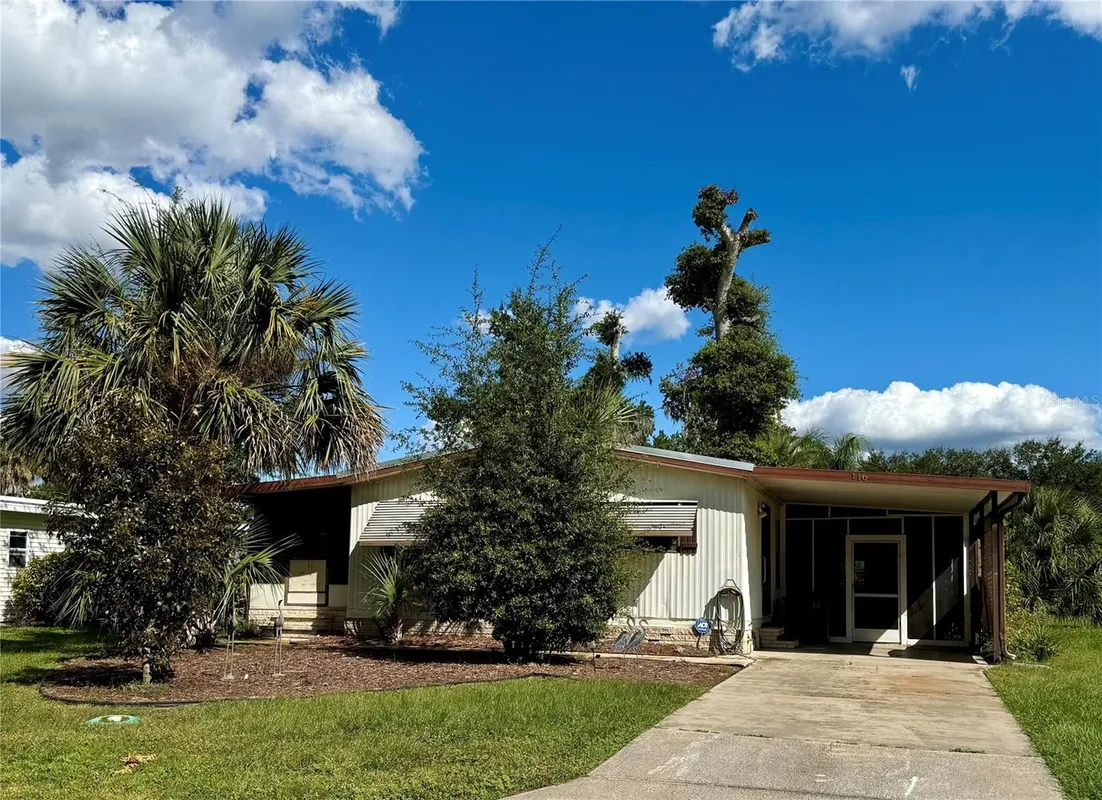 Property Slideshow image 1 of 25 | 116 cypress rd, Wildwood, FL, 34785