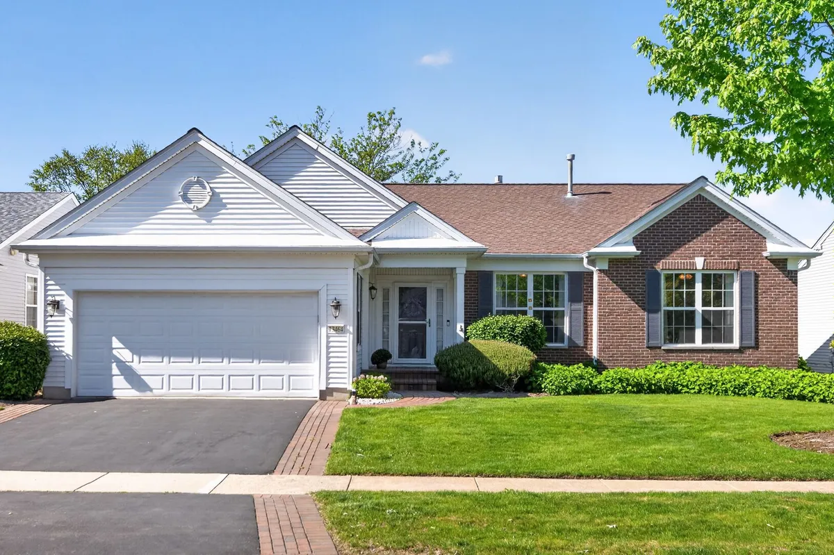 Property Slideshow image 1 of 38 | 13464 winterberry ln, Huntley, IL, 60142