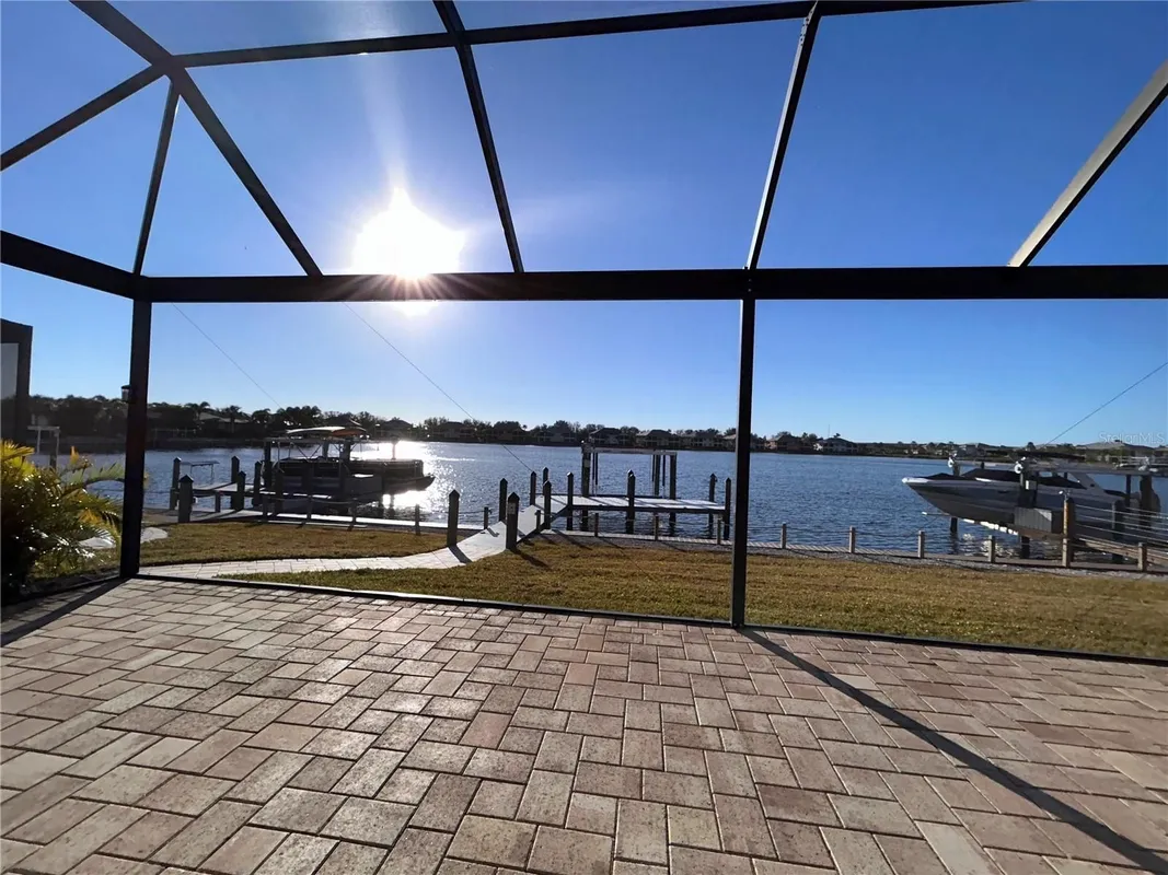 Property Slideshow image 1 of 67 | 1022 overlook ct, Bradenton, FL, 34208