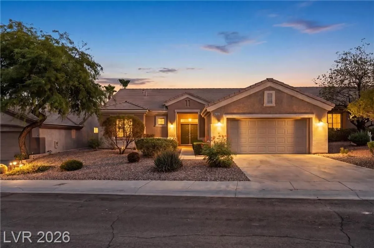 Property Slideshow image 1 of 39 | 432 piute valley ct, Henderson, NV, 89012