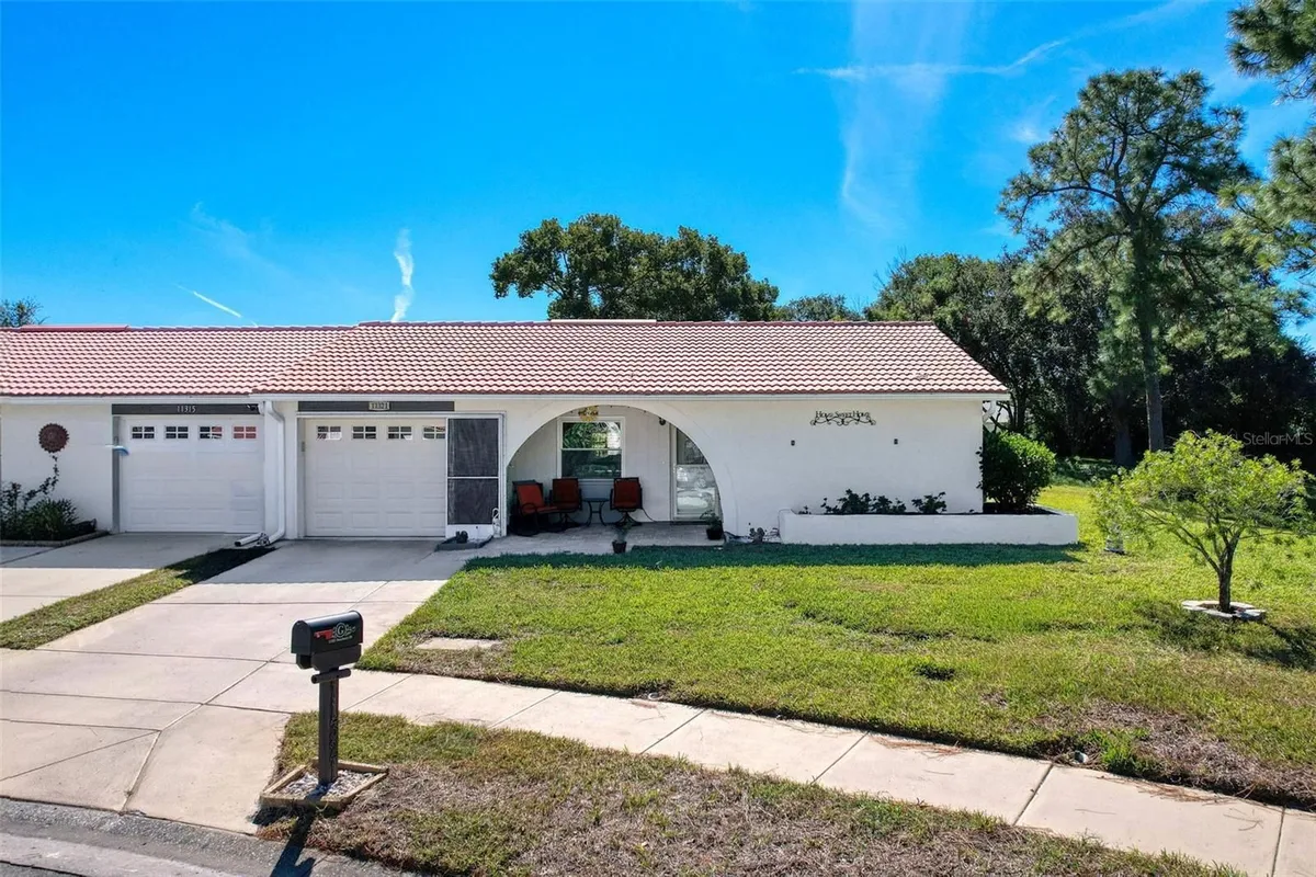 Property Slideshow image 1 of 51 | 11321 stansberry dr, Port Richey, FL, 34668