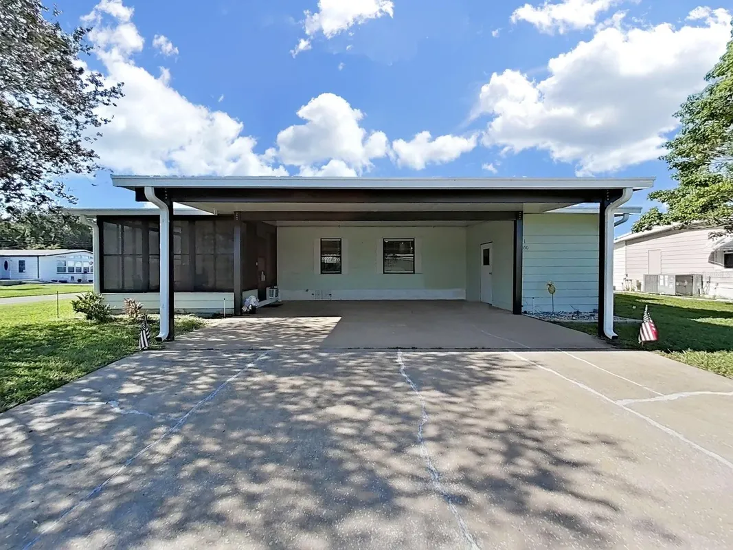 Property Slideshow image 1 of 32 | 4950 foxwood blvd, Lakeland, FL, 33810
