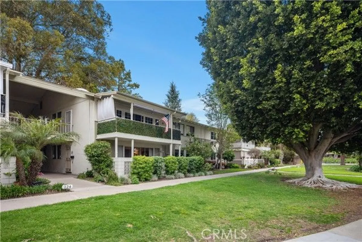 Property Slideshow image 1 of 45 | 124 via estrada d, Laguna Woods, CA, 92637