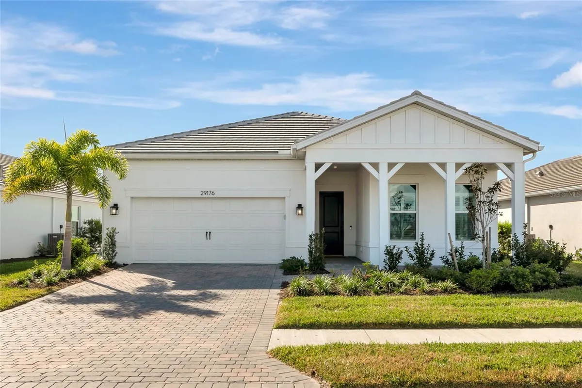 Property Slideshow image 1 of 60 | 29176 coral harbour dr, Englewood, FL, 34223