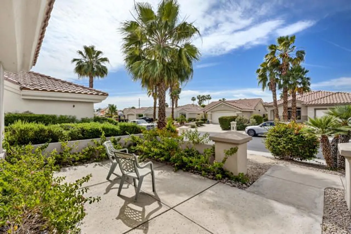 Property Slideshow image 1 of 46 | 78906 edgebrook ln, Palm Desert, CA, 92211