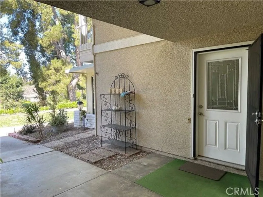 Property Slideshow image 1 of 32 | 638 avenida sevilla b, Laguna Woods, CA, 92637