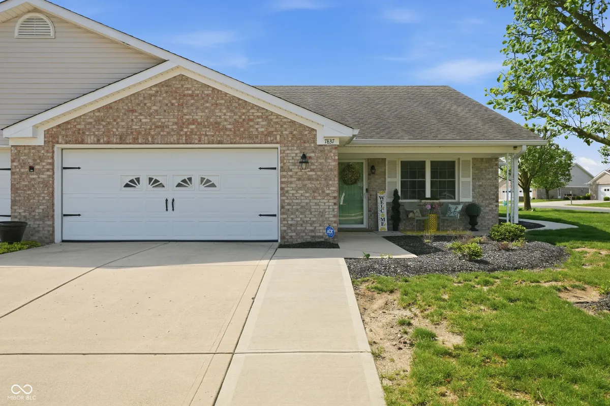 Property Slideshow image 1 of 33 | 7837 park ward pl, Indianapolis, IN, 46259