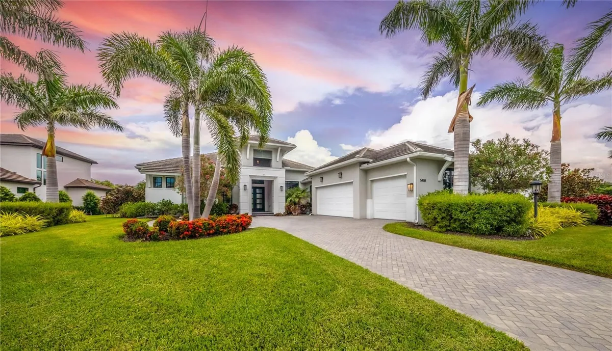 Property Slideshow image 1 of 63 | 5408 greenbrook dr, Sarasota, FL, 34238